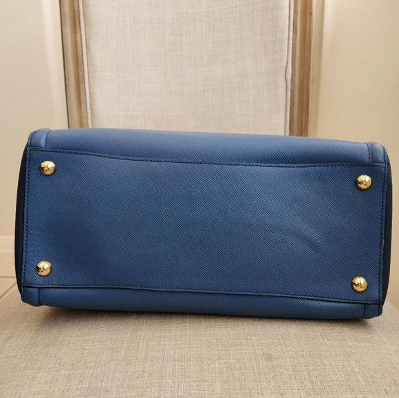 Prada Bicolor Lux Convertible Open Tote Saffiano Leather Medium - Picture 5 of 16